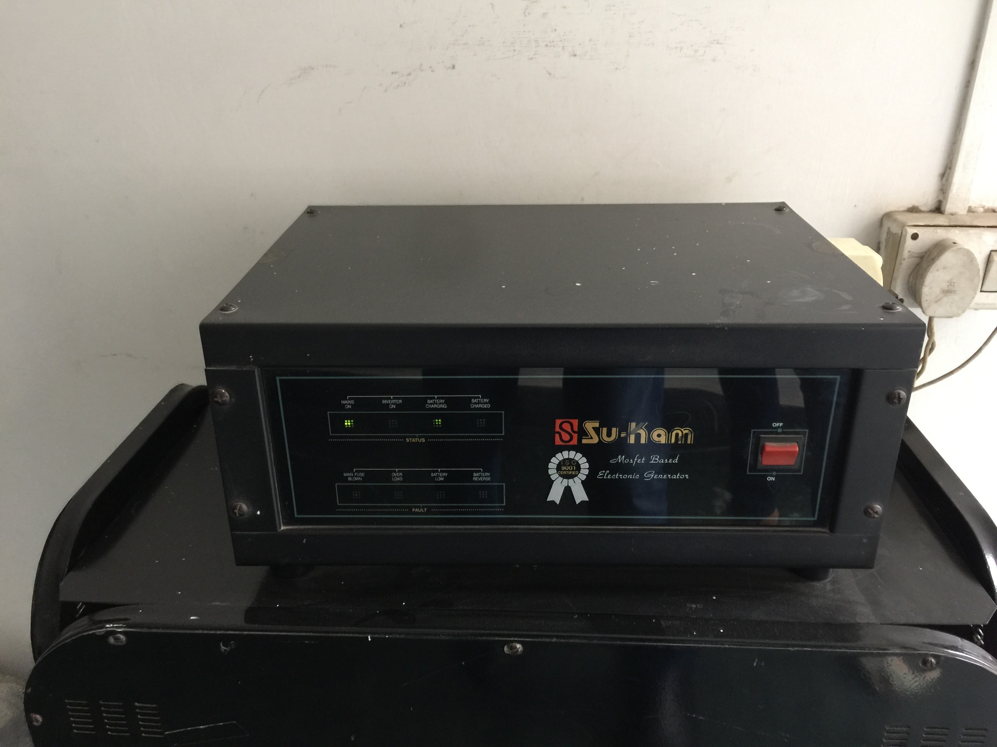 Su-Kam's first MOSFET-based inverter model — India's first MOSFET inverter, designed 1998–2000 under Kunwer Sachdev at Su-Kam Power Systems
